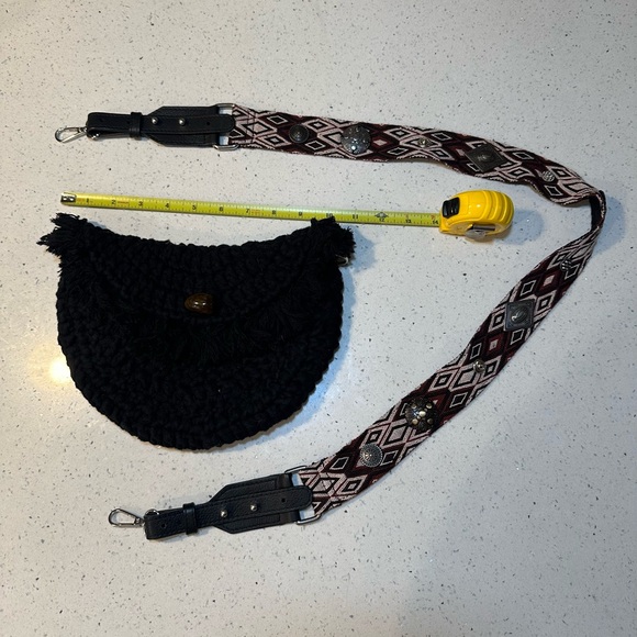 NWOT Free People Macrame Moon Crossbody / has small flaw - Picture 10 of 15
